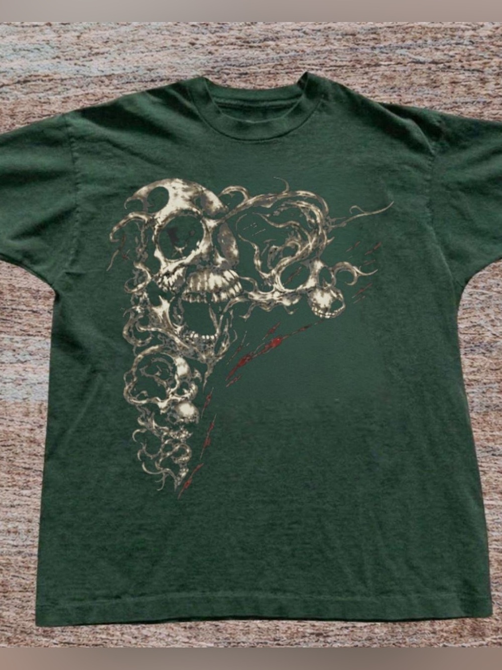Gildan Dark Green Short-Sleeve Tee with Distressed Skull Graphic